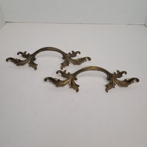 Elegant French Provincial Antique Style Brass Finish Drawer Pulls Vtg Set of 2